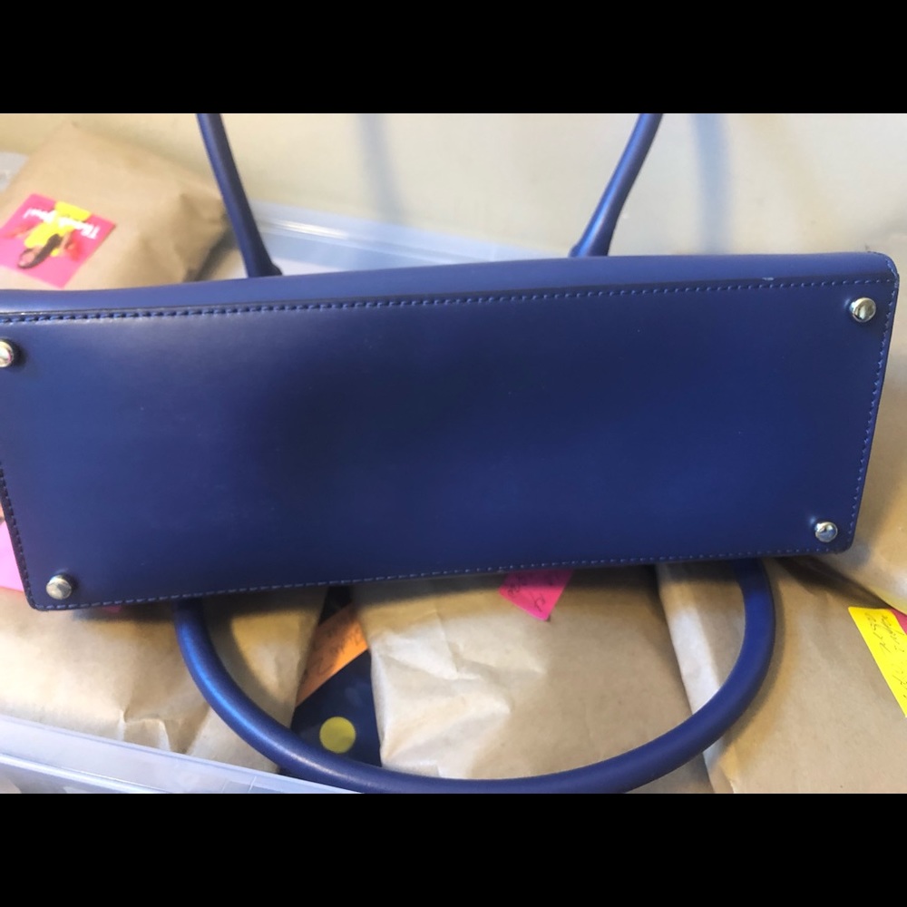 Kate spade bag..only - Picture 9 of 9